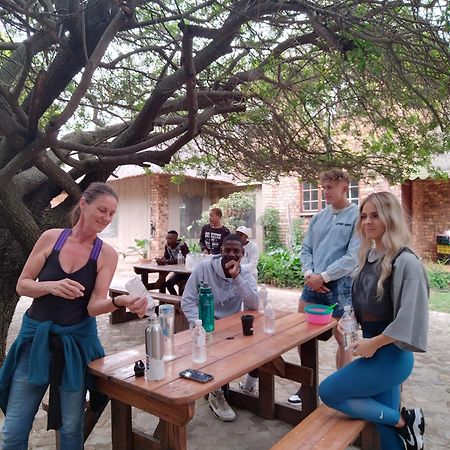Khaya Africa Guesthouse Midrand Extérieur photo
